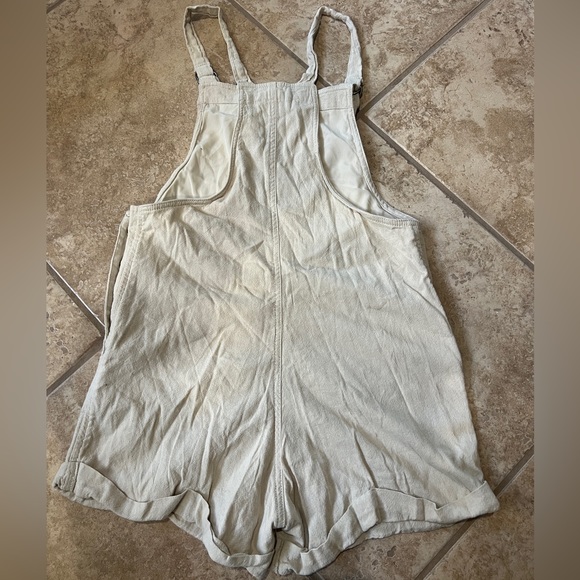 SOLD - Picture 3 of 4